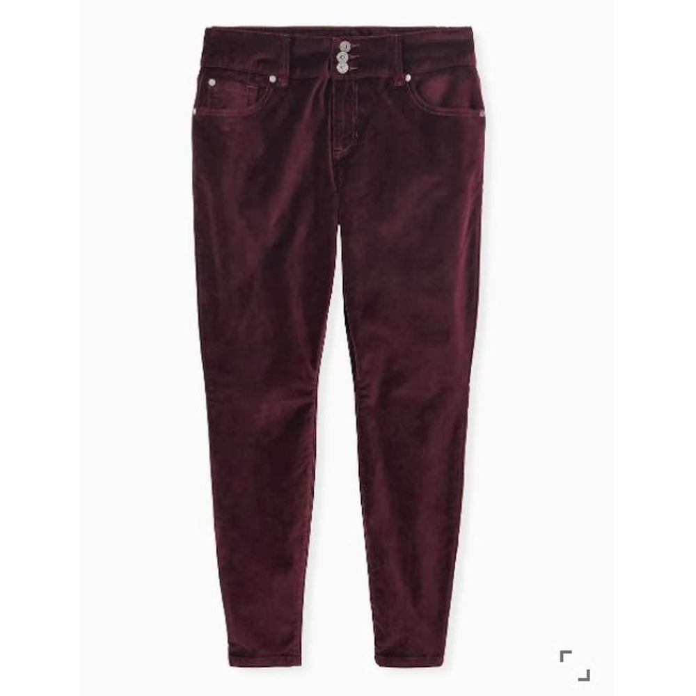 💜3/$25💜 Torrid 16 / 16W Short Velveteen Skinny Jean Burgundy Wine Velvet 16WS